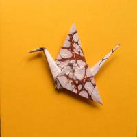 Minimalistische Glückwunschkarte mit Origami Kranich Bild 2