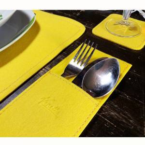 4-er Platzmatten Tischmatten Tischschoner Untersetzer Tassendecken Bestecktaschen Tischdecken Tischdeko aus Filz Gelb Bild 3