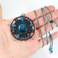 Makramee-Mandala-Halskette mit Apatit und Edelstahl Bild 2