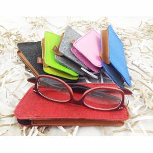 Brillenetui Tasche Hülle Schutzhülle für Brille Brillentasche Einstecketui aus Filz mit Echtleder-Applikation / Geschenk Bild 1