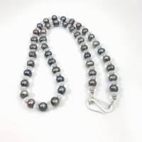 Unikat! echte Perlenkette in schillerndem Grau mit Bergkristall Rondellen und Sterlingsilber Verschluss Bild 1