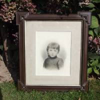 Vintage Bilderrahmen mit altem Bild eines Kindes Bild 2