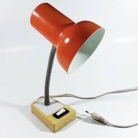 Vintage Schreibtischlampe / Lampe in trendigem 70er orange. Bild 2