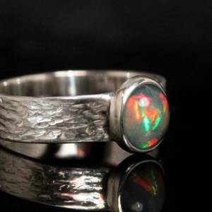 Opalring / Silberring mit Opal - kunstvoll handgemacht aus 925er Silber - Designerstück Goldschmiedering Unikat - Top Op Bild 2
