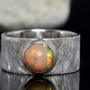 Opalring / Silberring mit großem Opal - handmade Unikat - Top Opal Ring mattiert - faszinierender Edel Opal Bild 1