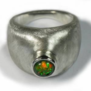 Statement Ring aus 925 Silber mit Opal - Massiver Opalring / Siegelring Bild 4