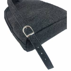 Venetto Mini Rucksack Tasche aus Filz Filzrucksack klein unisex handgemacht schwarz Bild 4