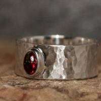 Breiter Silberring mit schwarzem Opal - Geschmiedeter 925 Sterling Silber Ring - Unikat Bandring Bild 3