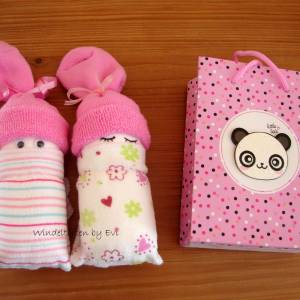 Windelbabys in der Geschenktasche, kleines Babygeschenk für Mädchen, Windeltorte Bild 7