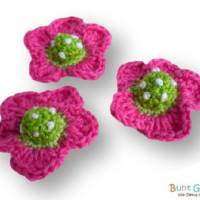3 Häkelblümchen, Häkelapplikation, Häkelblume, Applikation, Aufnäher, Blumen rosa-apfelgrün Bild 1