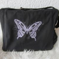 Große schwarze Canvastasche mit aufwendiger Stickerei "Schmetterling" bestickt Bild 1