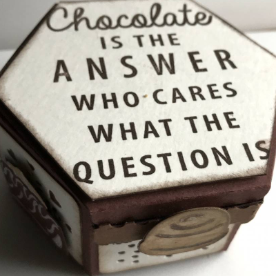 'Chocolate is the answer ...' - Perfektes Geschenk / Mitbringsel für Schokoladeverliebte