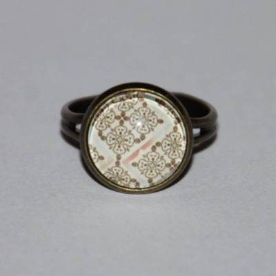 1 bronzefarbener Ring Retro Muster