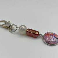 Glasperlen Schlüsselanhänger mit Lebensbaum Cabochon – Schicker Begleiter für Schlüssel, Taschen und Rucksäcke Bild 4