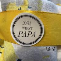 Schwangerschaft verkünden: Du wirst Papa! Windelbaby mit "I love Papa" Söckchen, Geschenk für werdenden Vater Bild 2