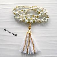 Bettelkette Kette lang weiß goldfarben mit Quasten Anhänger Perlenkette Perlen Kette Bild 8