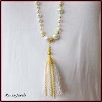 Bettelkette Kette lang weiß goldfarben mit Quasten Anhänger Perlenkette Perlen Kette Bild 9