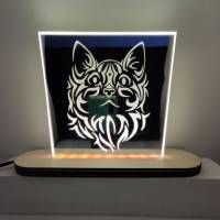 Lasergravur auf Glasspiegel Katzenkopf, beleuchtet Bild 1