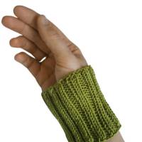 Pulswärmer 100 % Merino-Wolle handgestrickt oliv-grün oder Wunschfarbe - Damen - Einheitsgröße - Modell 3 Bild 3