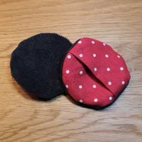 2er Set - Abschminkpads - wiederverwendbar - Rot mit weißen Pünktchen / Anthrazit