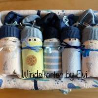 Windeltorte für Junge: Windelbabys, Geschenk zur Geburt, liebevoll gestaltetes Babygeschenk Bild 9