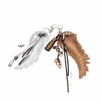 Schlüsselanhänger "Engelsflügel" in Silber oder Bronze Taschenbaumler, Handtaschenschmuck Bild 1