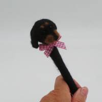 Kugelschreiber mit Dackelkopf aus Filz, Geschenkidee für Hundebesitzer ein besonderes Schreibgerät. Stift zum Schreiben Bild 7