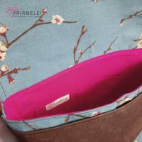 Leichte Handtasche mit frühlingshaften Apfelblüten aus Canvas und Kunstleder (Schnitt "Vara" von Hansedelli) Bild 3
