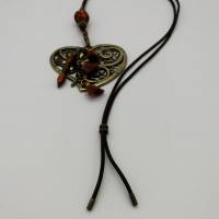 Lange Leder-Halskette in braun bronze mit Herz-Ornament 85 cm, in der Länge variabel zu tragen Bild 4
