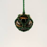 Makramee-Halskette mit Tigerauge - Kugel, Valentinstags-Geschenk Bild 4