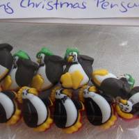 Buttons Galore Knöpfe    kleine Pinguine    (1 Pck.)    Tiny Christmas Penguins Bild 1