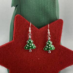 silberfarbenes, grünes Weihnachtsbäumchen * Tannenbaum * Weihnachtsbaumohrringe * Weihnachtsohrringe * Hängeohrringe * C Bild 2