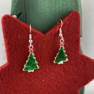 grünes Weihnachtsbäumchen mit rotem Stern * Tannenbaum * Weihnachtsbaumohrringe * Weihnachtsohrringe * Hängeohrringe * C Bild 3