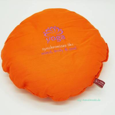 Rundes Yogakissen orange bestickt mit Lotusblume & Yoga, Ø 30 cm, Unikat Geschenk