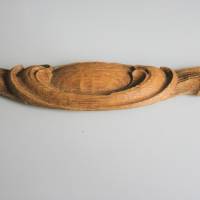 altes Holzornament mit Medaillon Upcycling Bild 2