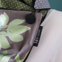 Wickelschal mit Knopf Blumen grau grün Damen  Patchwork Fleece warmer Schal Knopfschal Bild 5