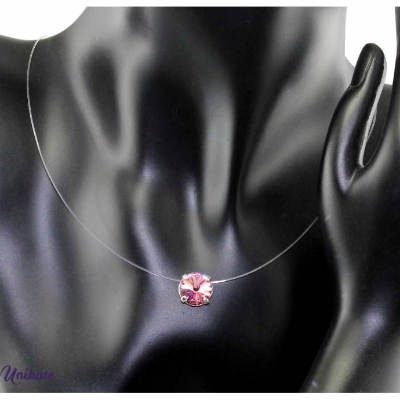 schwebender Stein in light rose - hellrosa, transparente Kette - der Kleine - fliegender Stein zartrosa
