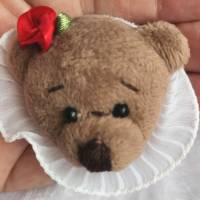 Wunderschöne Brosche Handarbeit Teddybär Bild 2