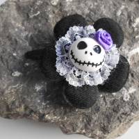 Skull  Blume Stoff schwarz mit lila Rose  Totenkopf ,Haarspange ,cosplay, Spitze, Bild 3