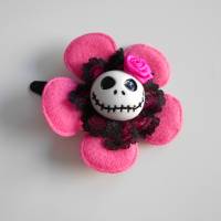 Skull  Blume Stoff pink/ rosa  mit  Rose  Totenkopf ,Haarspange ,cosplay, Spitze, Bild 4