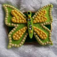 Wunderschöne Brosche Handarbeit Schmetterling in Gelb-Grün Bild 2