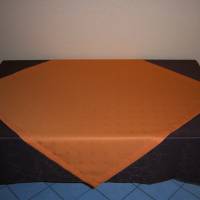Edle Tischdecke, Mitteldeck, in Motivstoff, Blätter auf zart orange Grund, waschbar bis 40°, auch in kräftig orange Bild 1