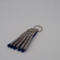 Schlüsselanhänger, Anhänger zweifarbig blau, hellgrau Bild 1