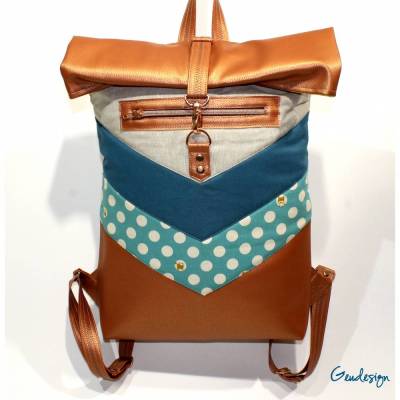 Rolltop-Rucksack „Varo“ aus Kunstleder & Baumwolle mit herausnehmbarem Laptopfach, geometrisches Design