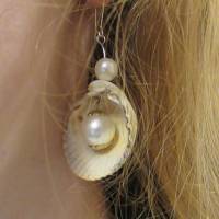KETTENANHÄNGER und Ohrhänger mit Muscheln und weißen Perlen als Schmuckset Bild 6