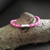 Rosa-pink Segelseilarmband mit Edelstahlverschluß mit Gravur „Herz“ Bild 1