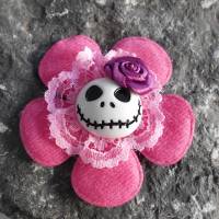 Brosche Skull  Blume Stoff Totenkopf Spitze Rose Pink rosa Bild 1