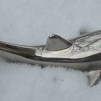 Flaschenöffner - Metall verchromt -  Großer Delphin im Schnee Bild 2