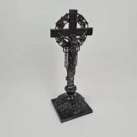 Großes Kruzifix zum Aufstellen - Standkruzifix versilbert mit Rosen Bild 1