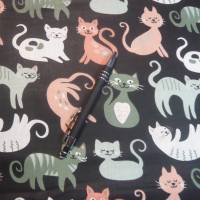 11,50 EUR/m Stoff Baumwolle lustige Katzen in dunkelgrün, weiß auf schwarz Bild 7